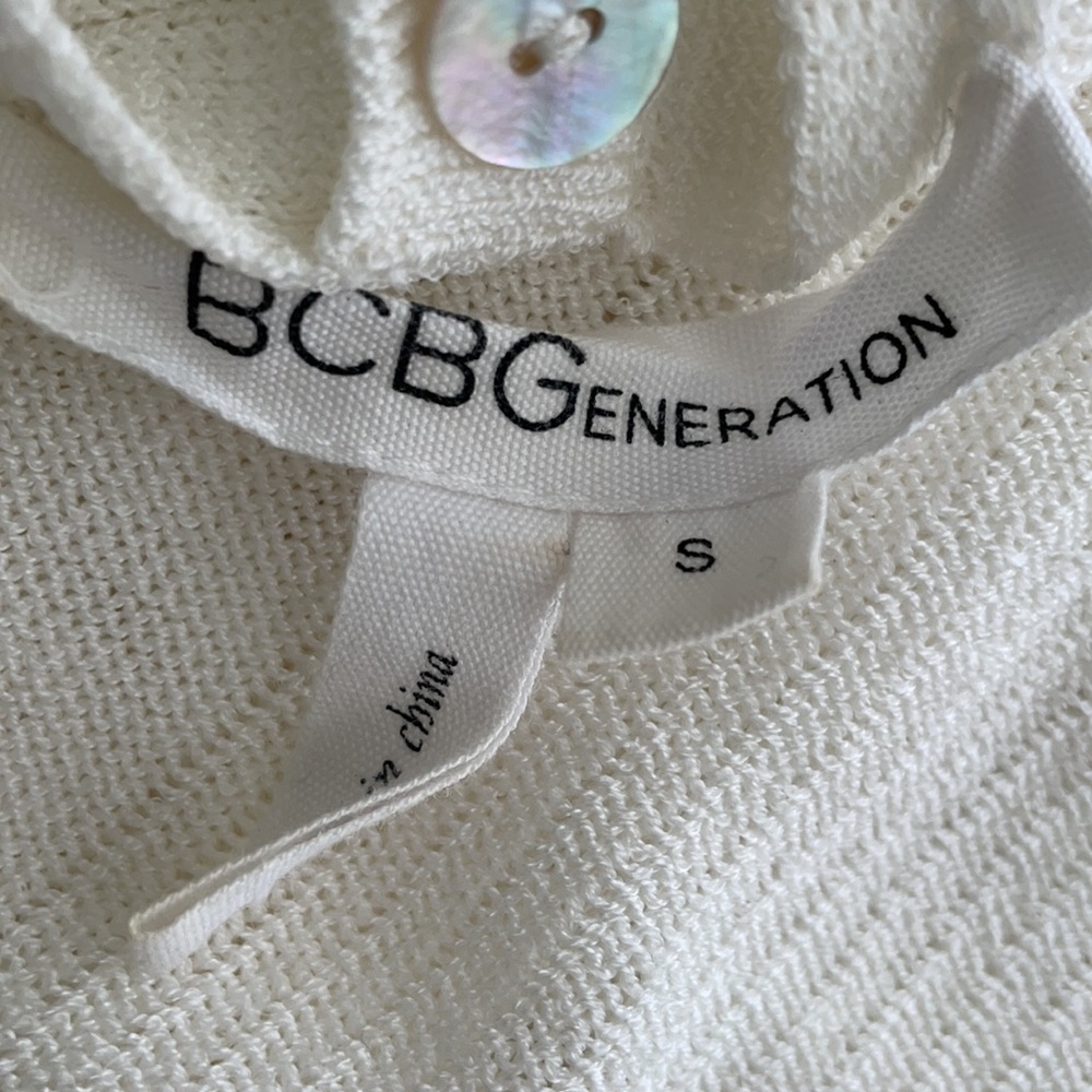 BCBGeneration Knit Top - Picture 4 of 7
